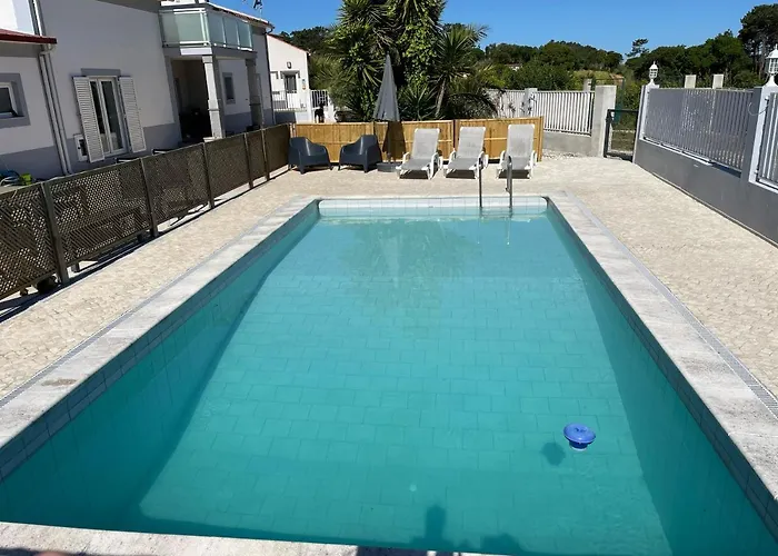 Casa Sao Domingos Konukevi Salir de Matos
